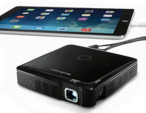 HDMI pocket projector mobile