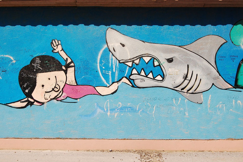 shark closing in on little girl